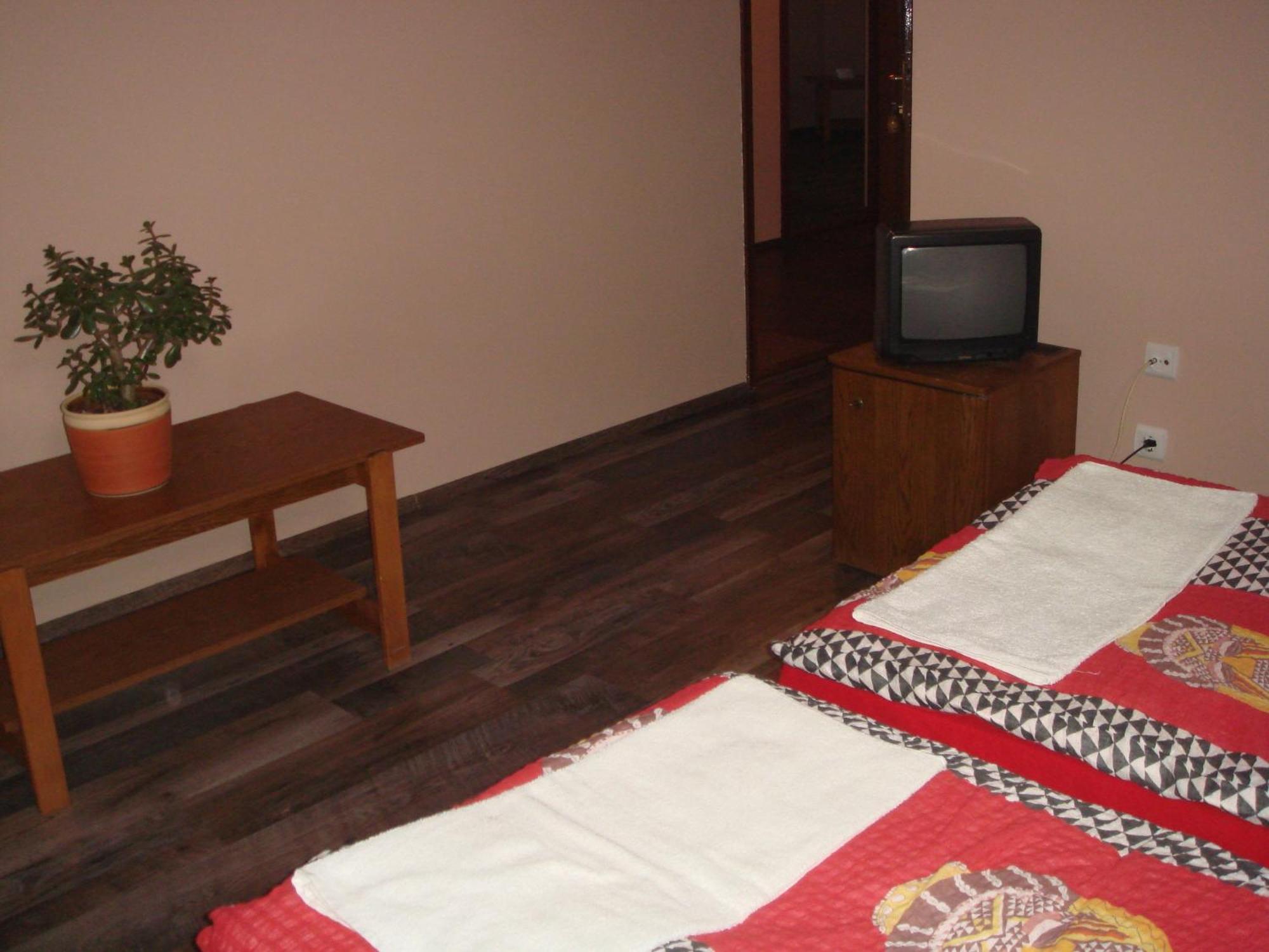 Platan Panzio Bed and Breakfast Nagyszenas Exteriör bild