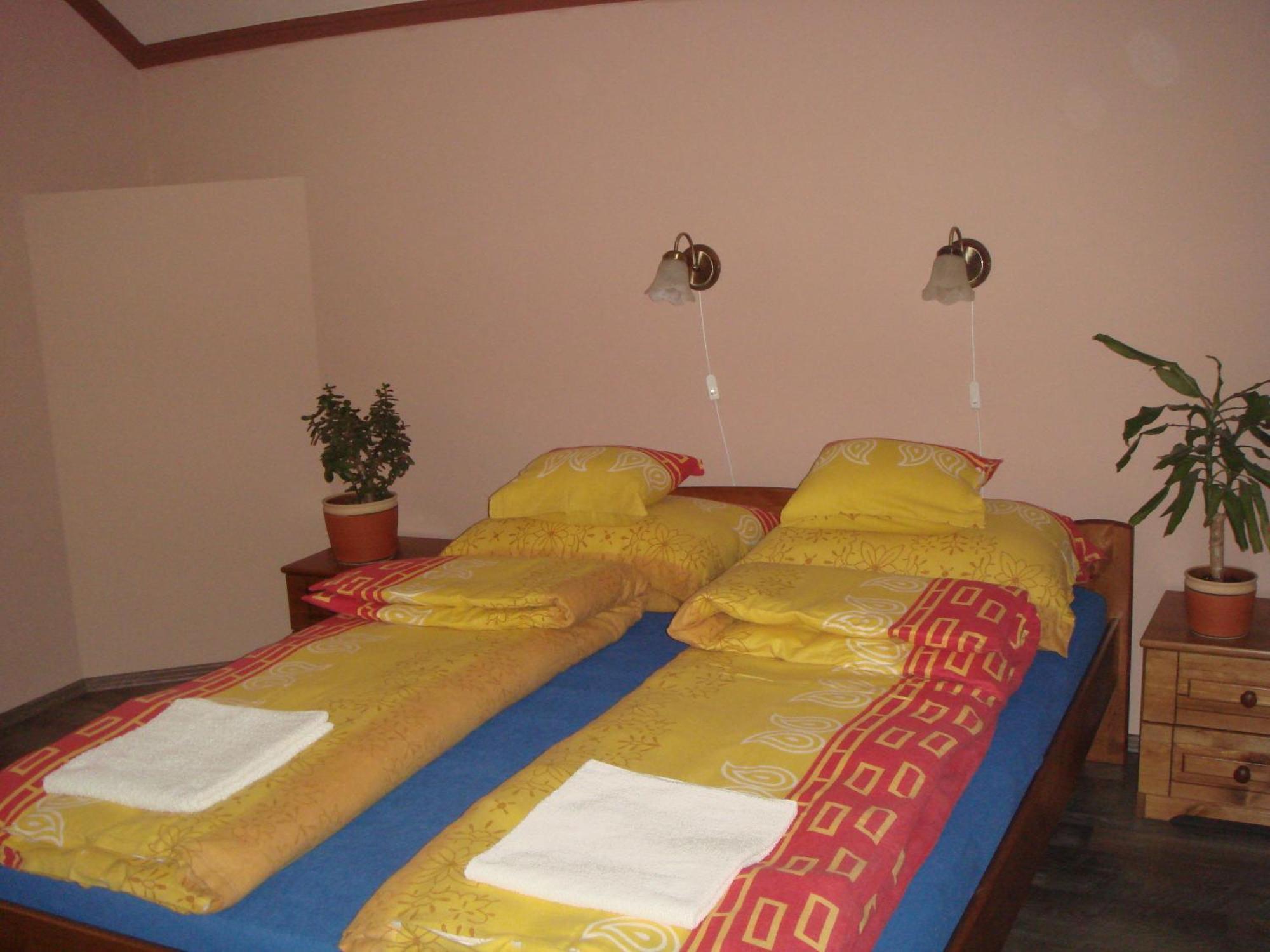 Platan Panzio Bed and Breakfast Nagyszenas Exteriör bild